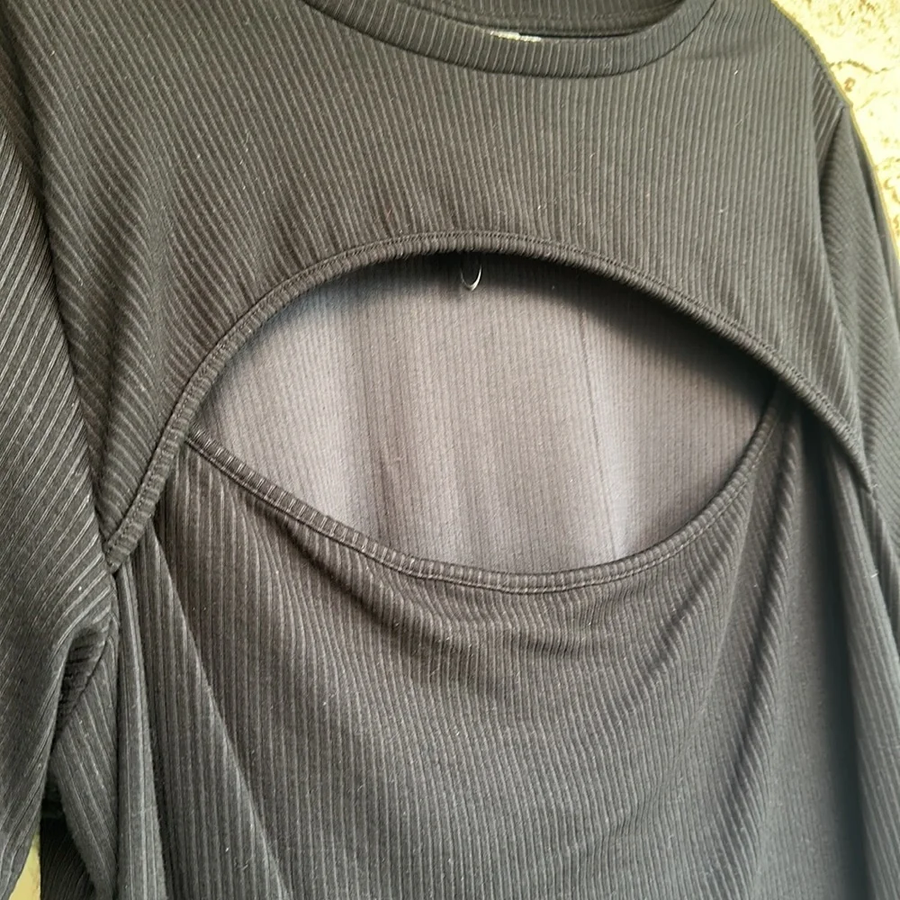 AVA & VIV Ribbed Blouse - Picture 4 of 6